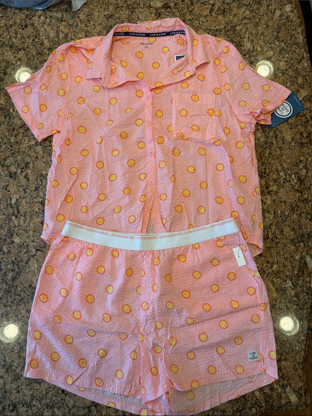 NWT Life Is Good Pink and Yellow Sunburst Short Pajama Set - Size XL